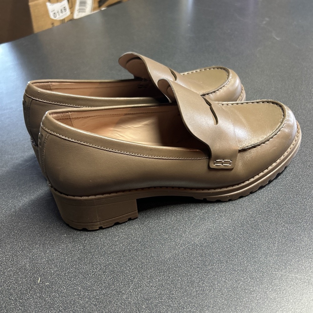 Cole Haan Brown Leather Comfort Loafer Women's Size 9 B W28814